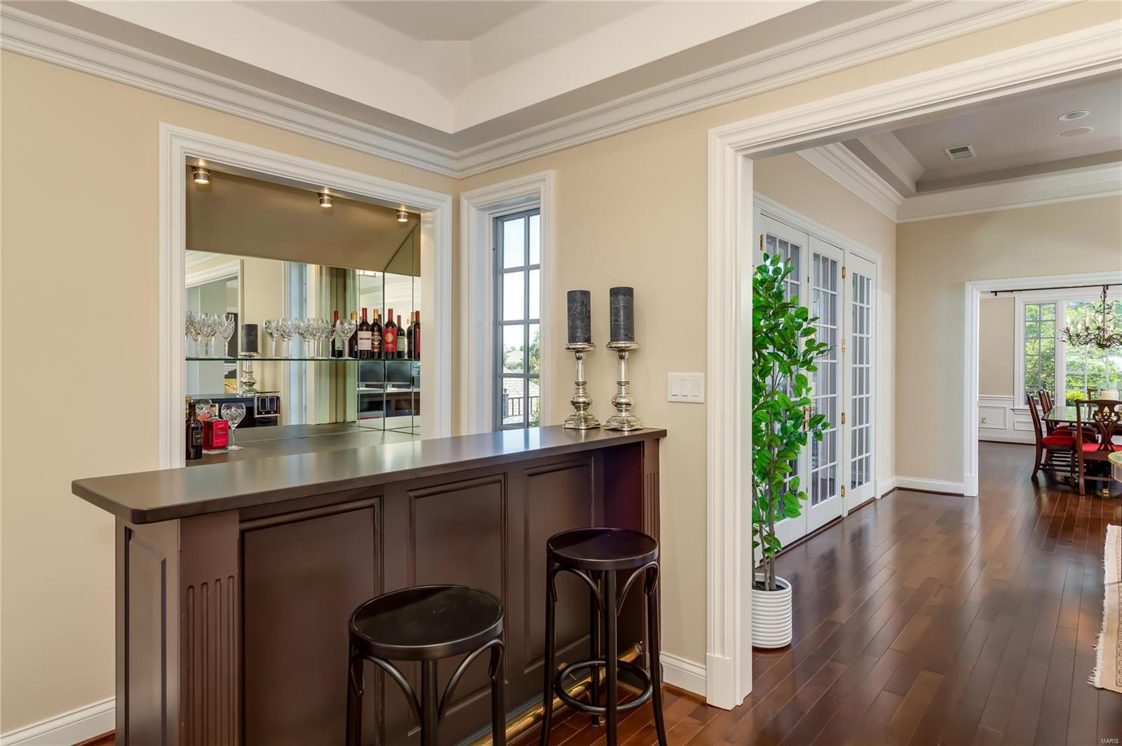 Shaw Place Condo - Residential