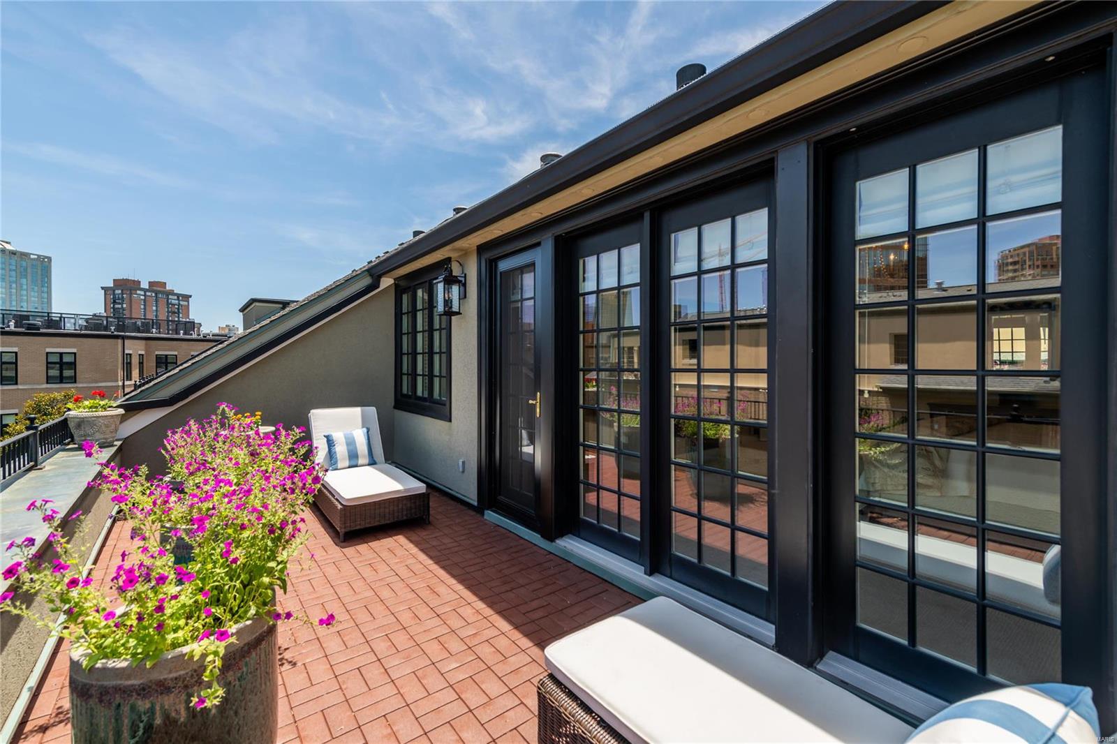 Shaw Place Condo - Residential