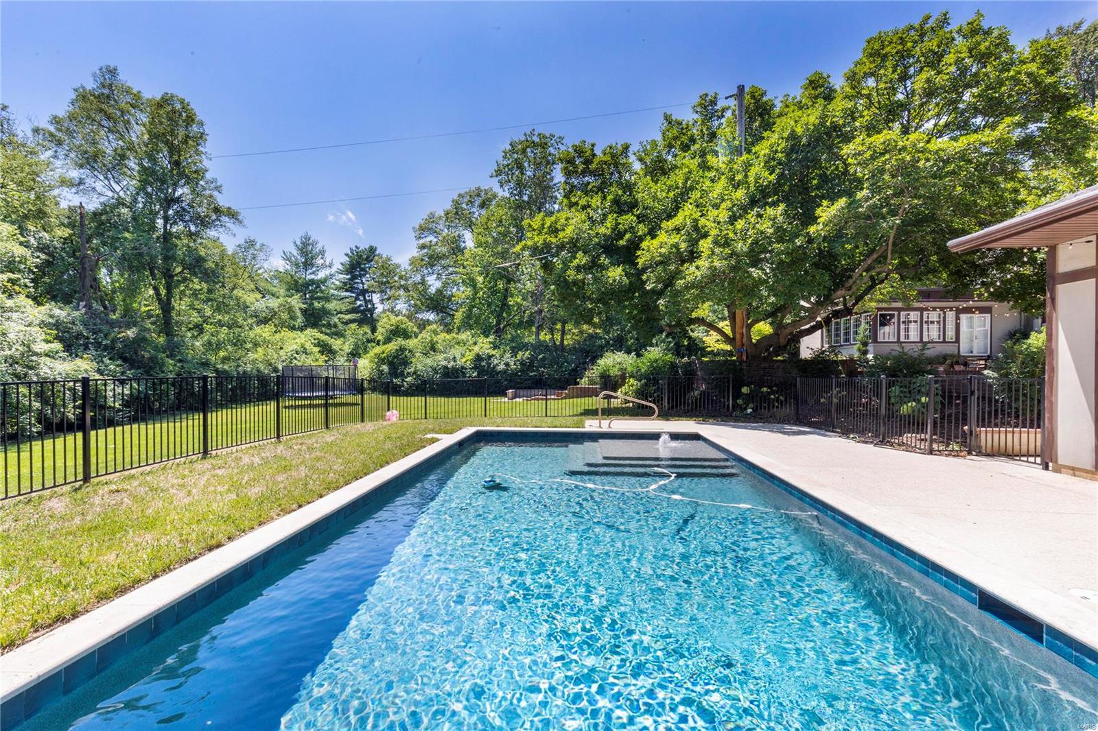 Westwood Country Club Sec B - Residential