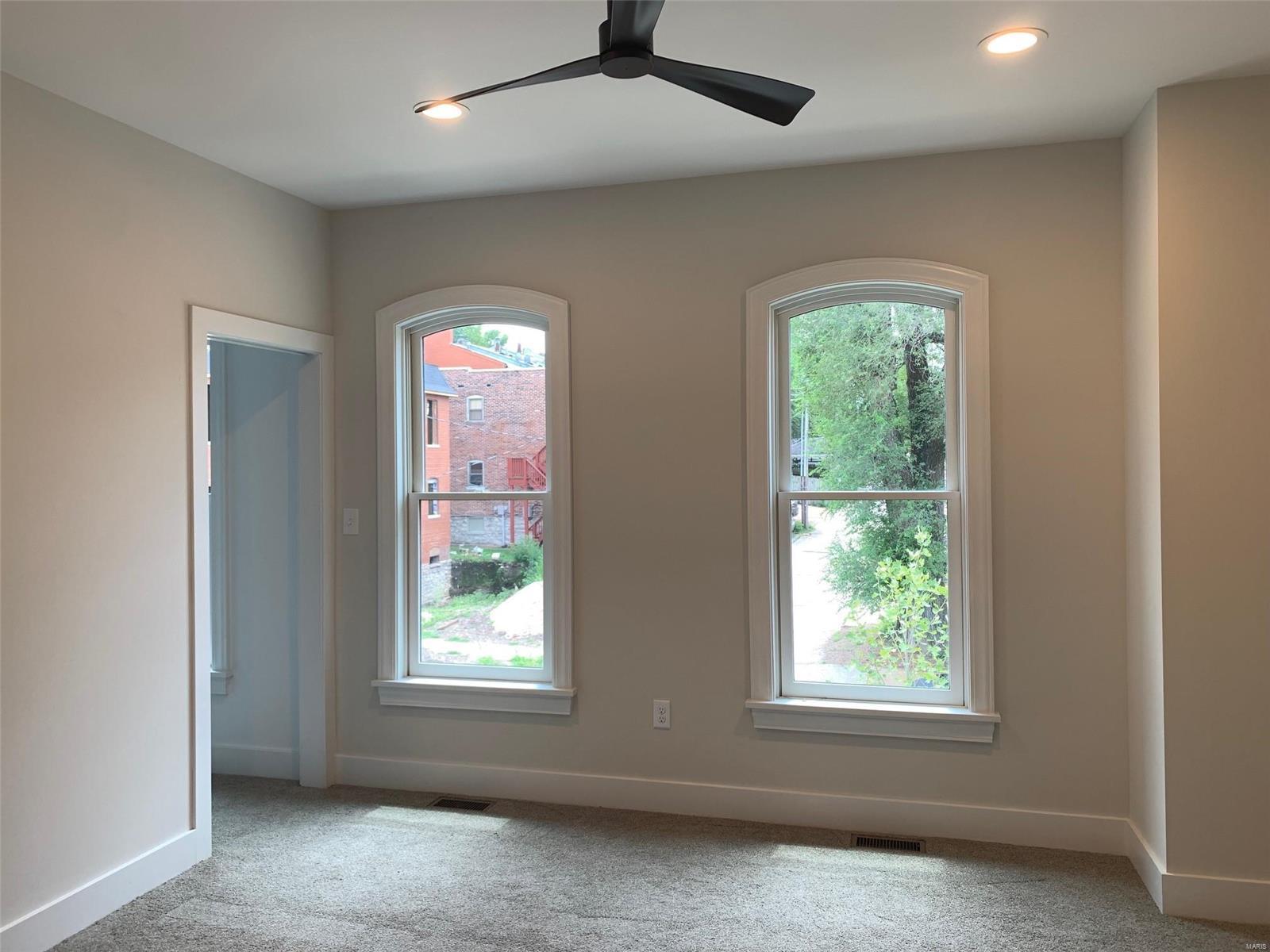 Lafayette Reserve - Residential