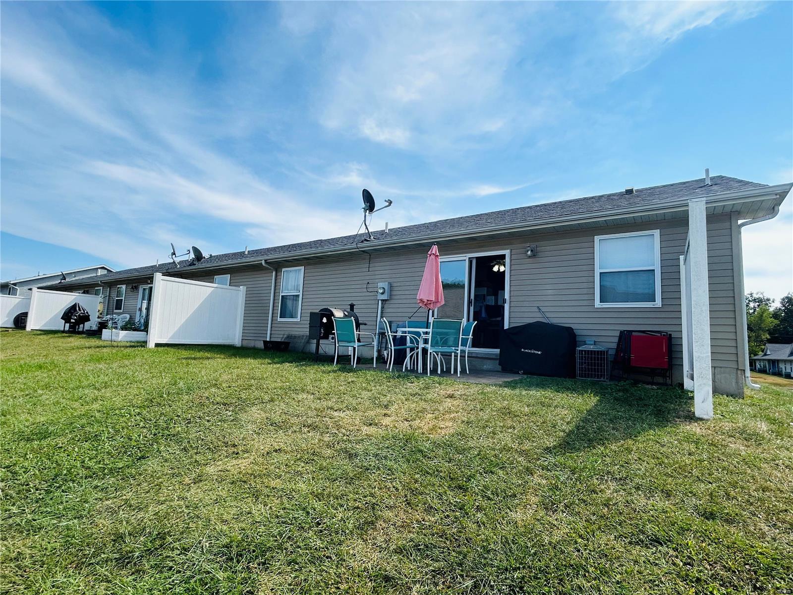 Sullivan Family Apartments - Residential Income