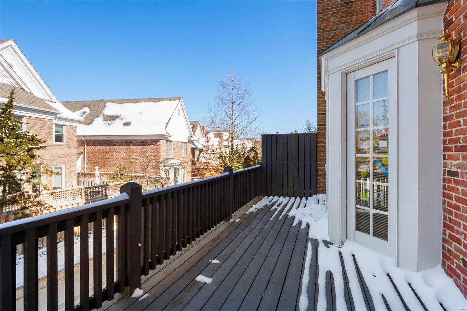 Commons Condo Ph 1 The - Residential