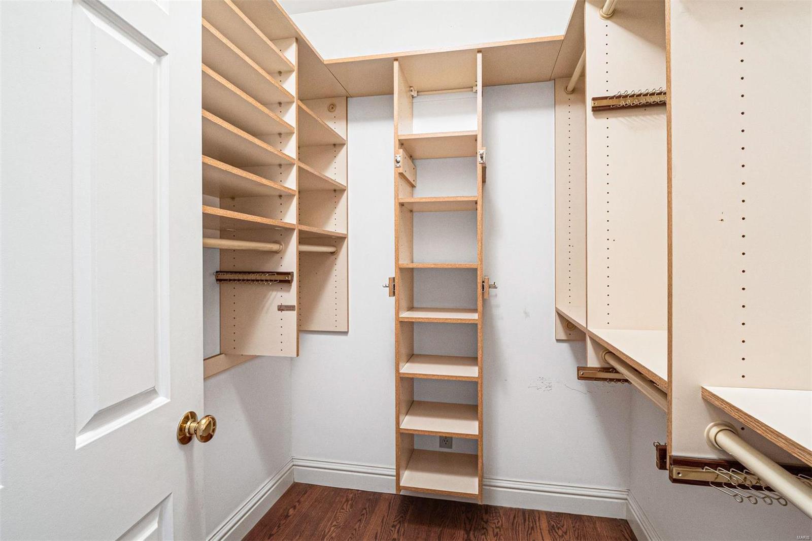 Commons Condo Ph 1 The - Residential