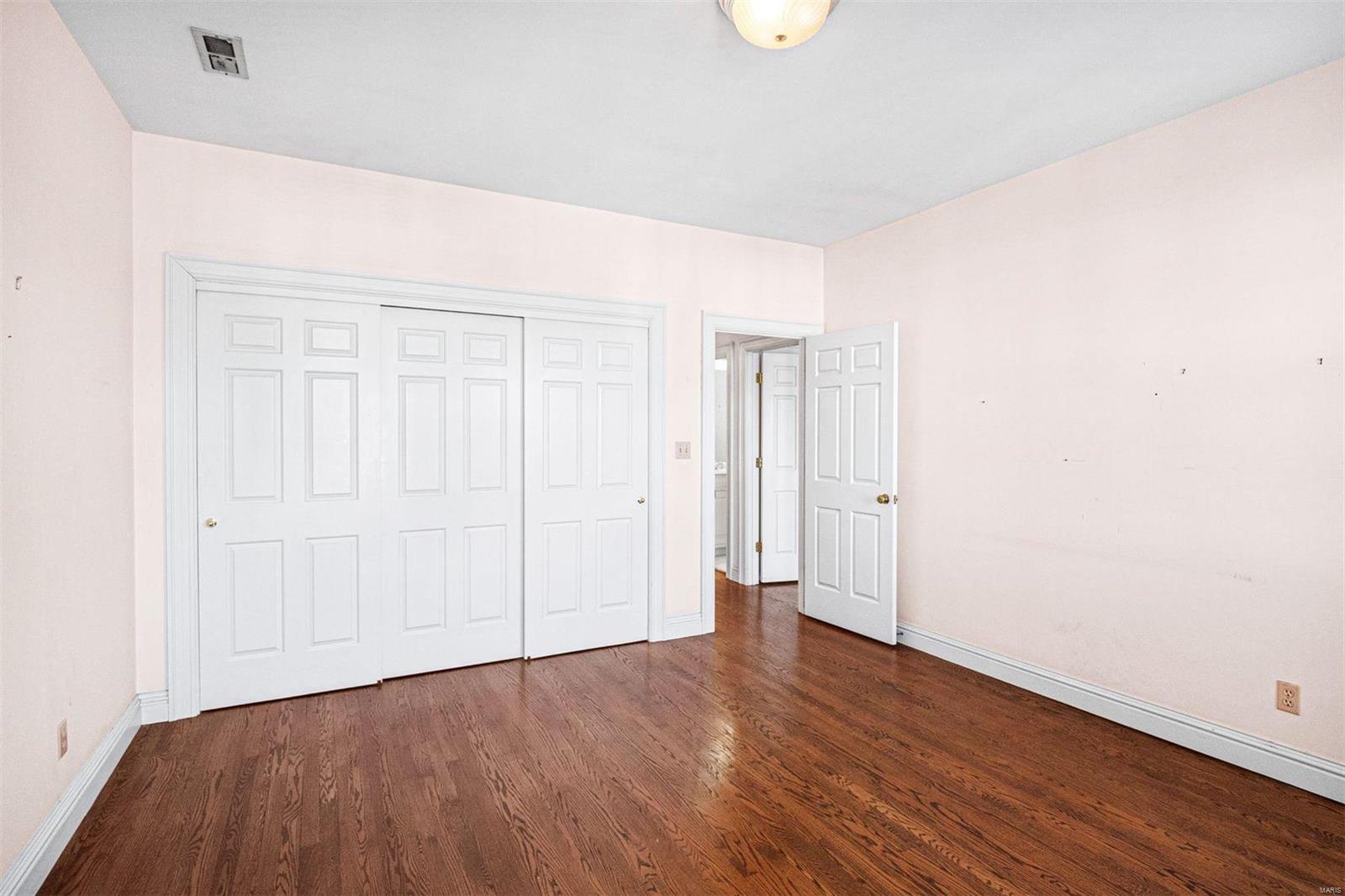 Commons Condo Ph 1 The - Residential