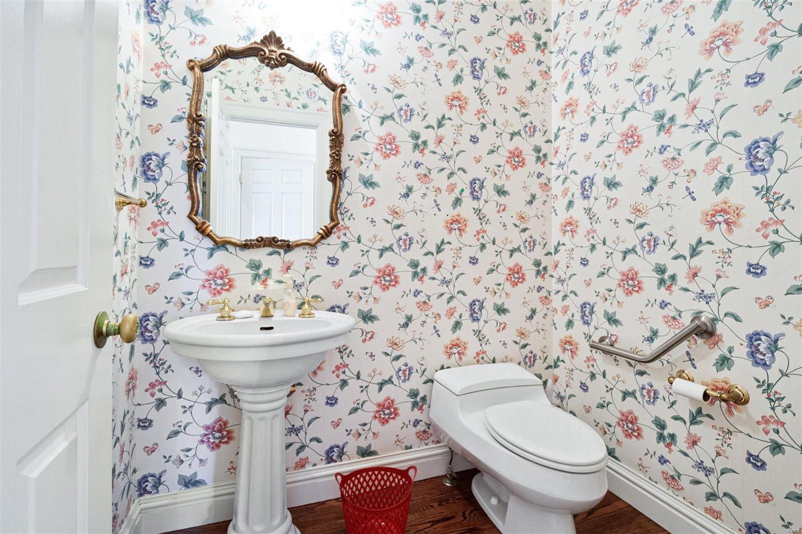 Commons Condo Ph 1 The - Residential