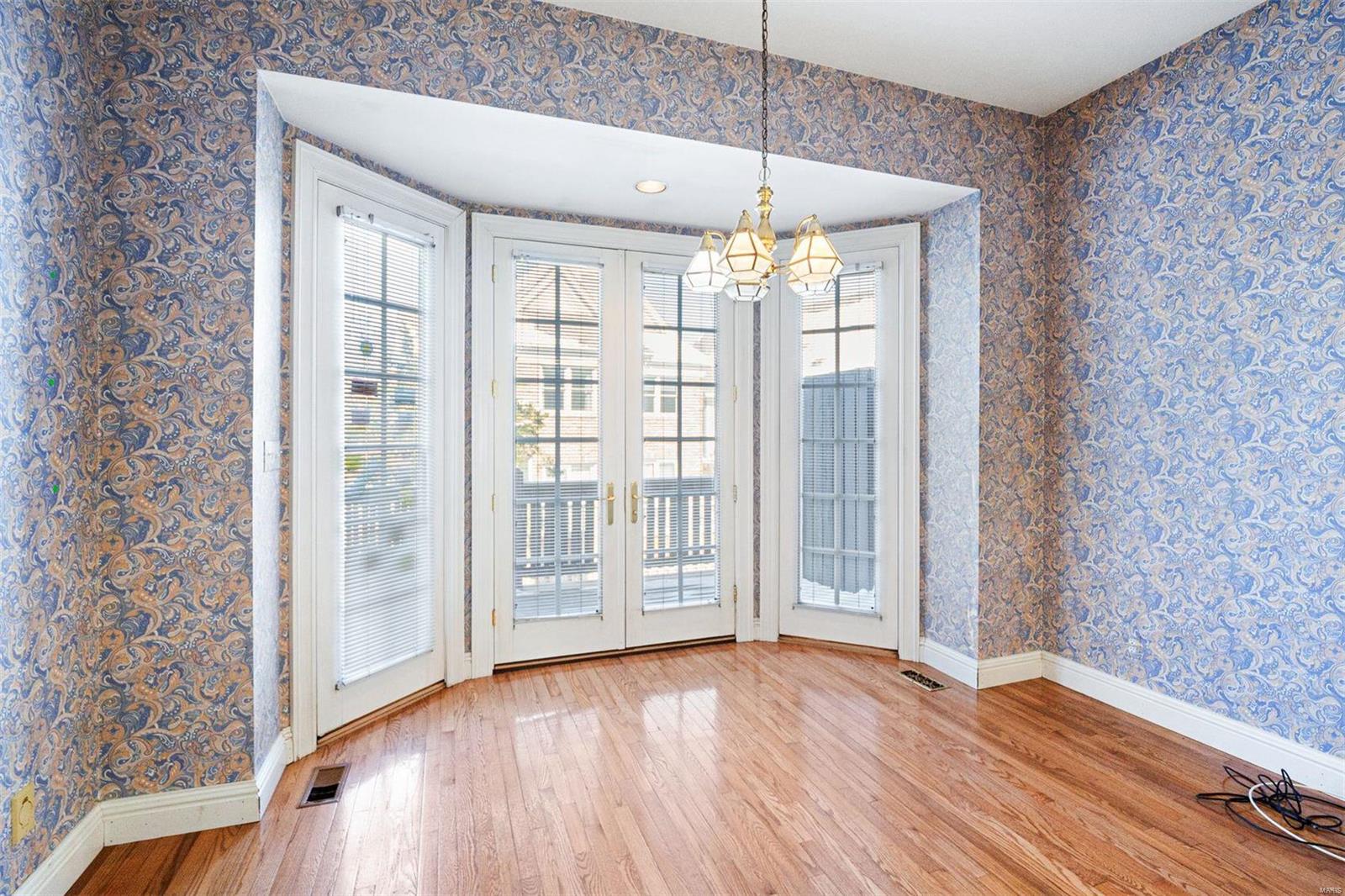 Commons Condo Ph 1 The - Residential