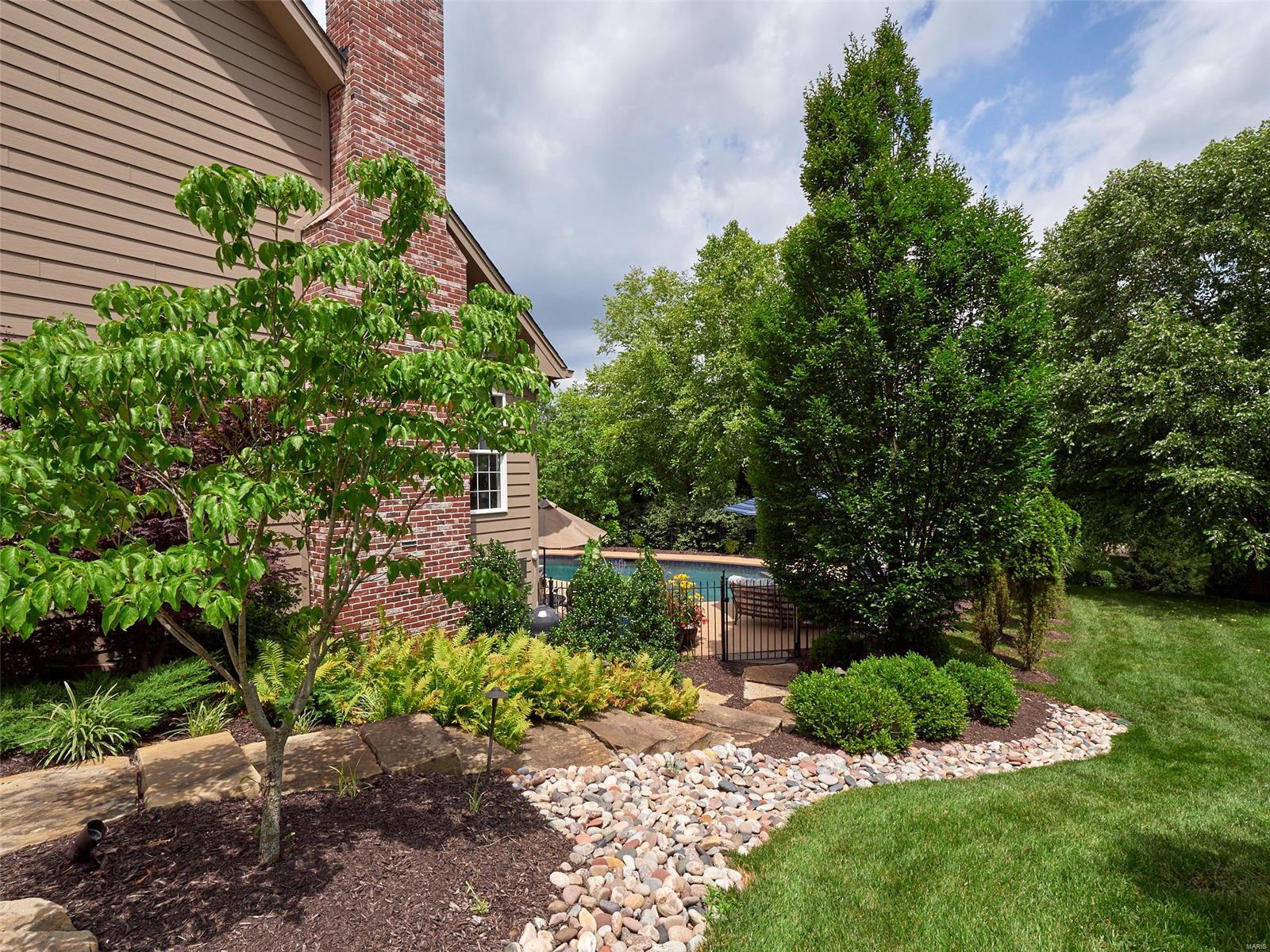 Country Lake Estates - Residential