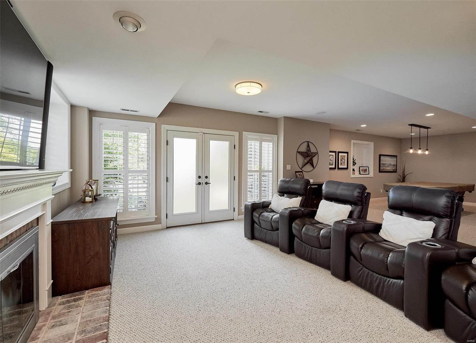 Country Lake Estates - Residential