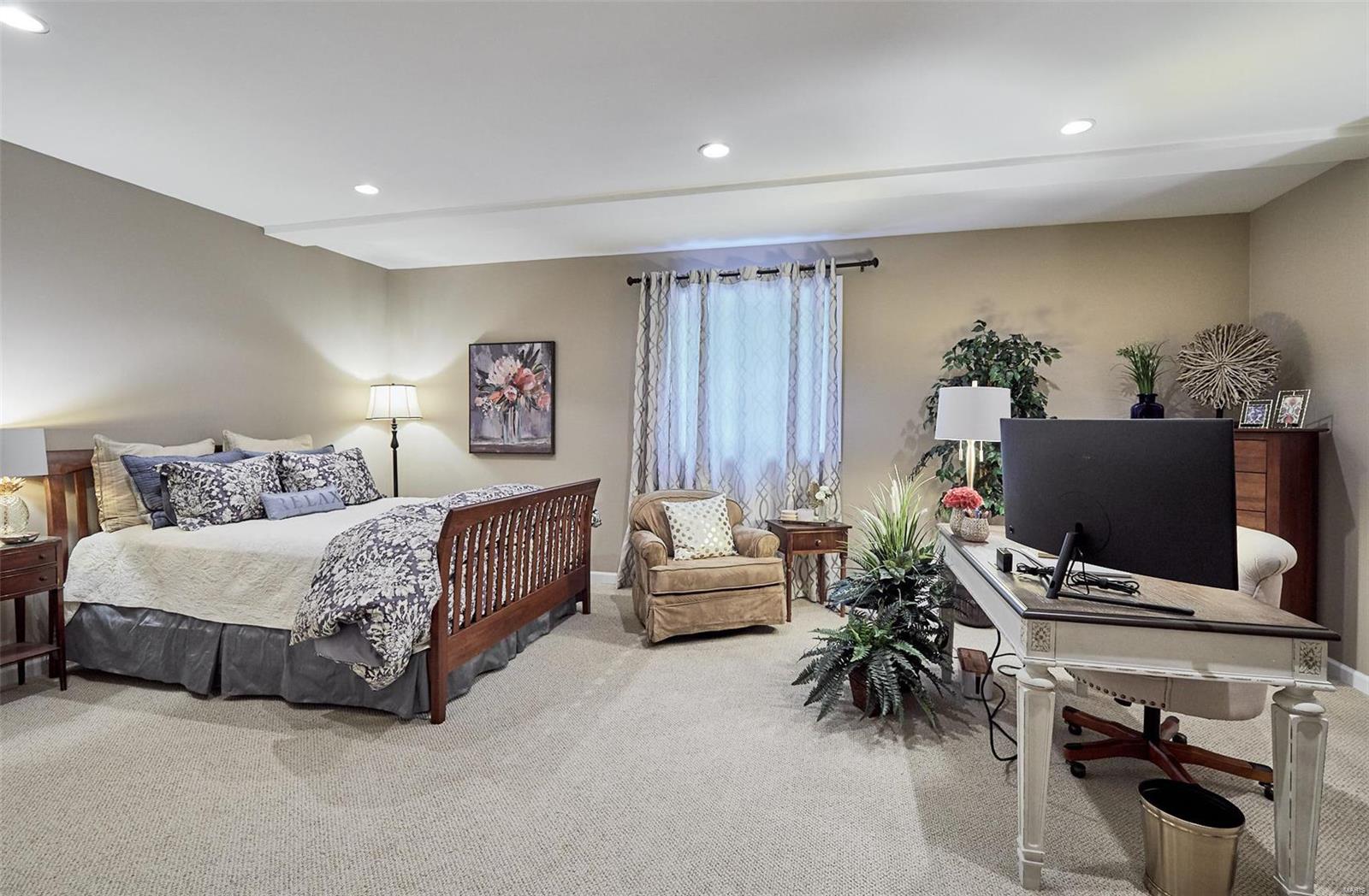 Country Lake Estates - Residential