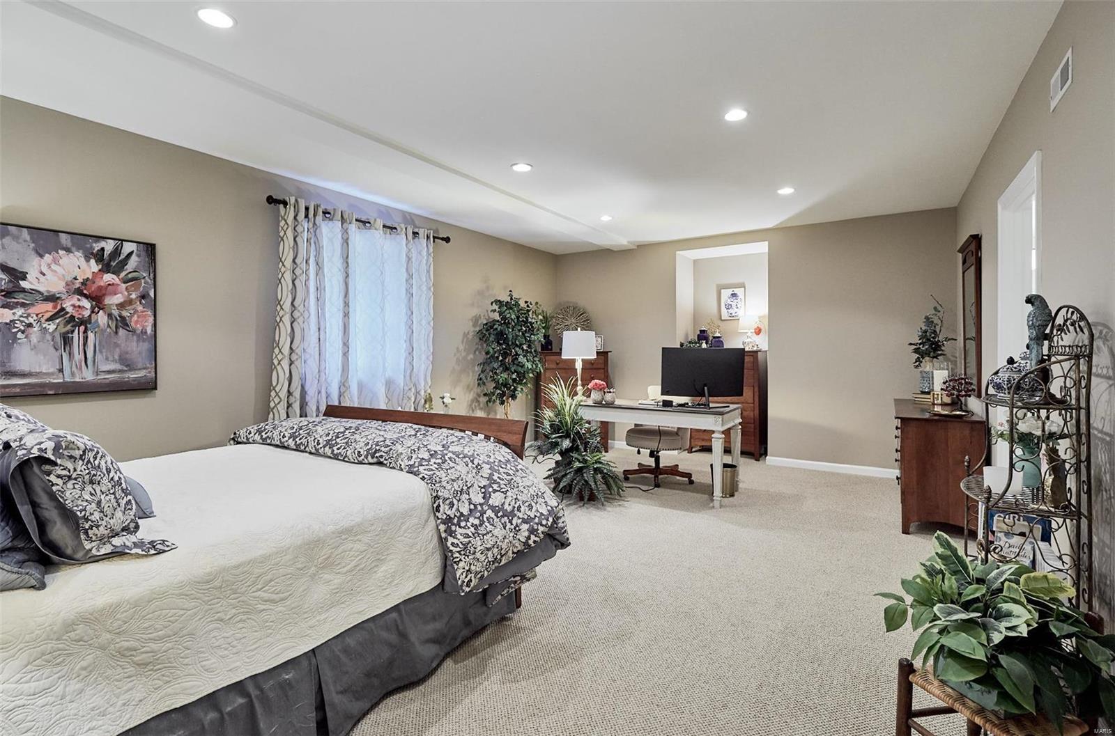 Country Lake Estates - Residential