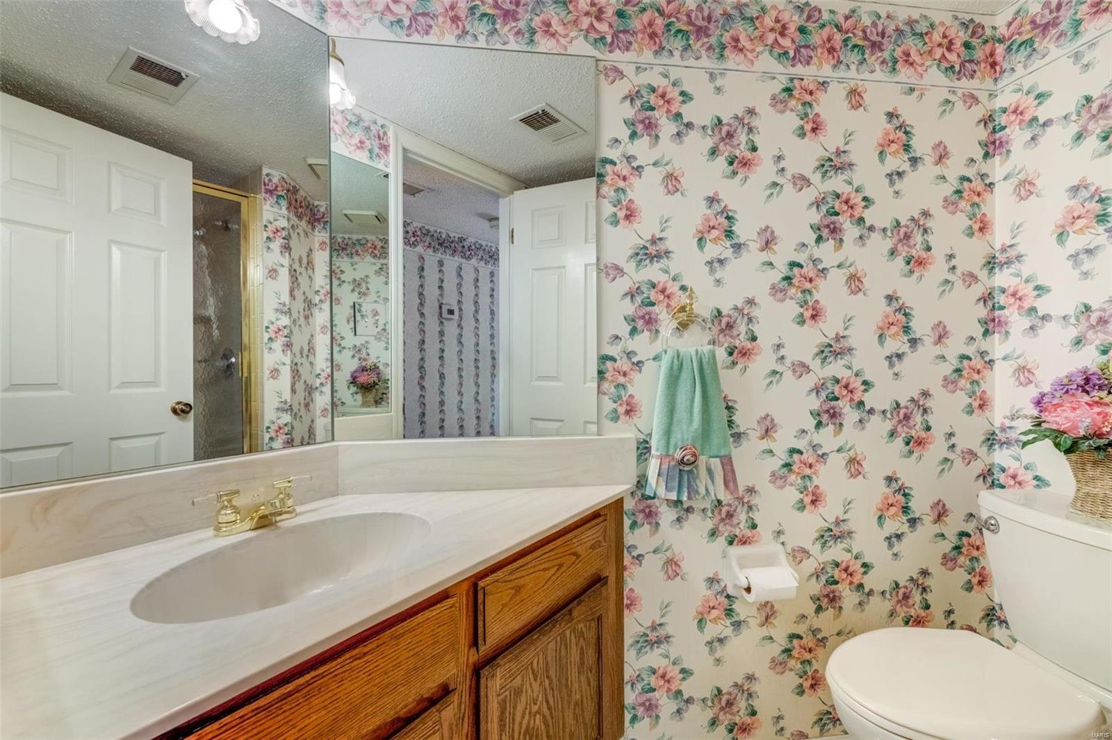 Parkway Gardens Village 1 Condo - Residential