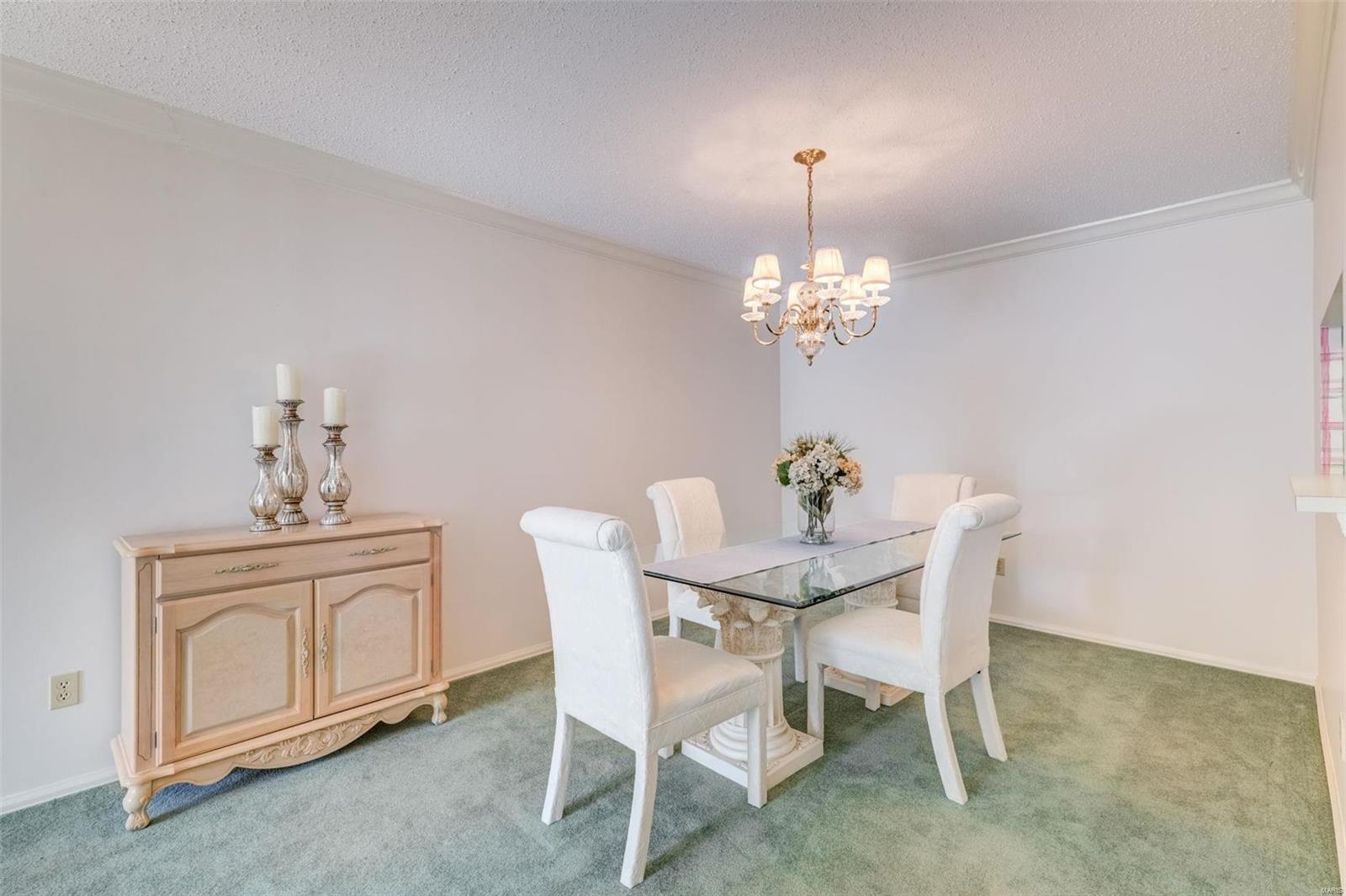 Parkway Gardens Village 1 Condo - Residential