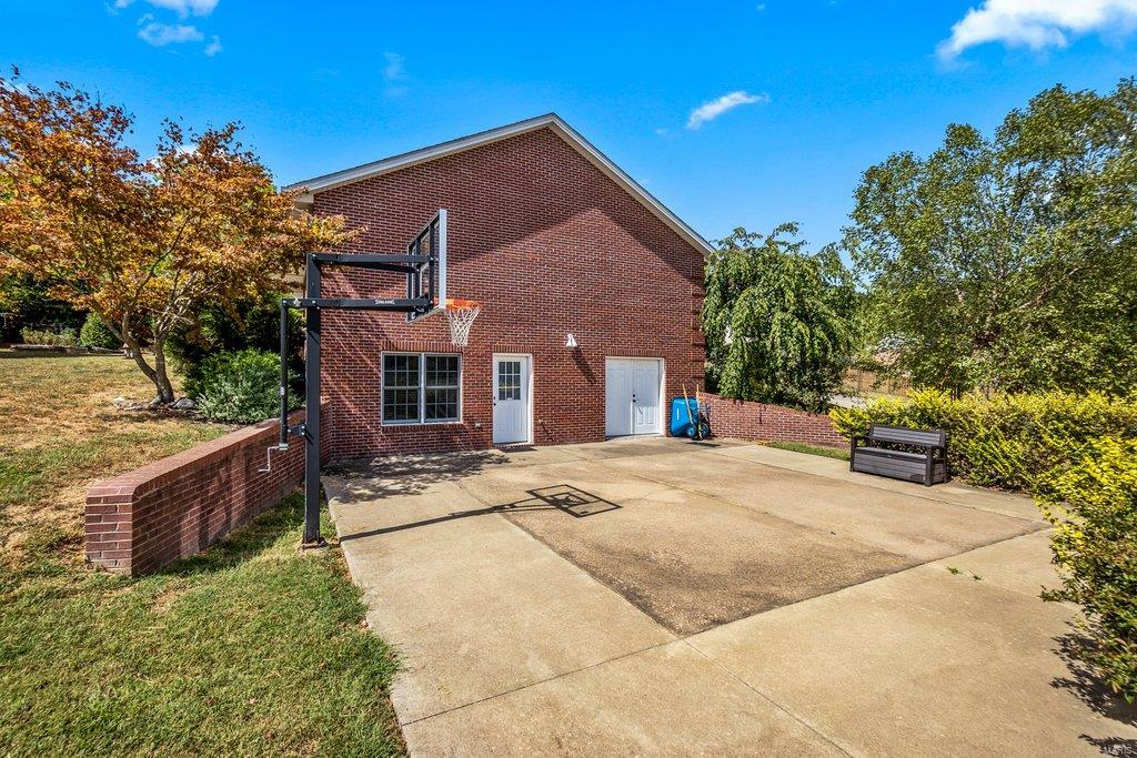 Ridge 03 - Residential