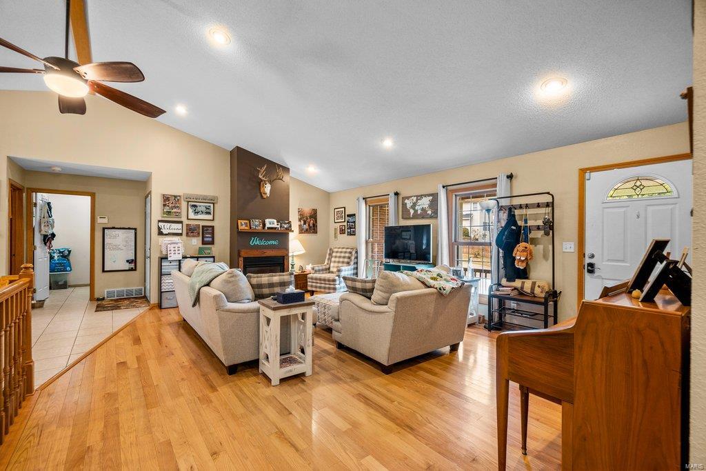 Ridge 03 - Residential