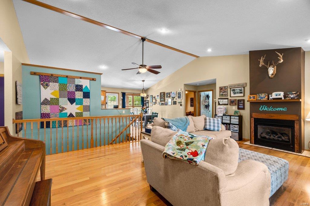 Ridge 03 - Residential