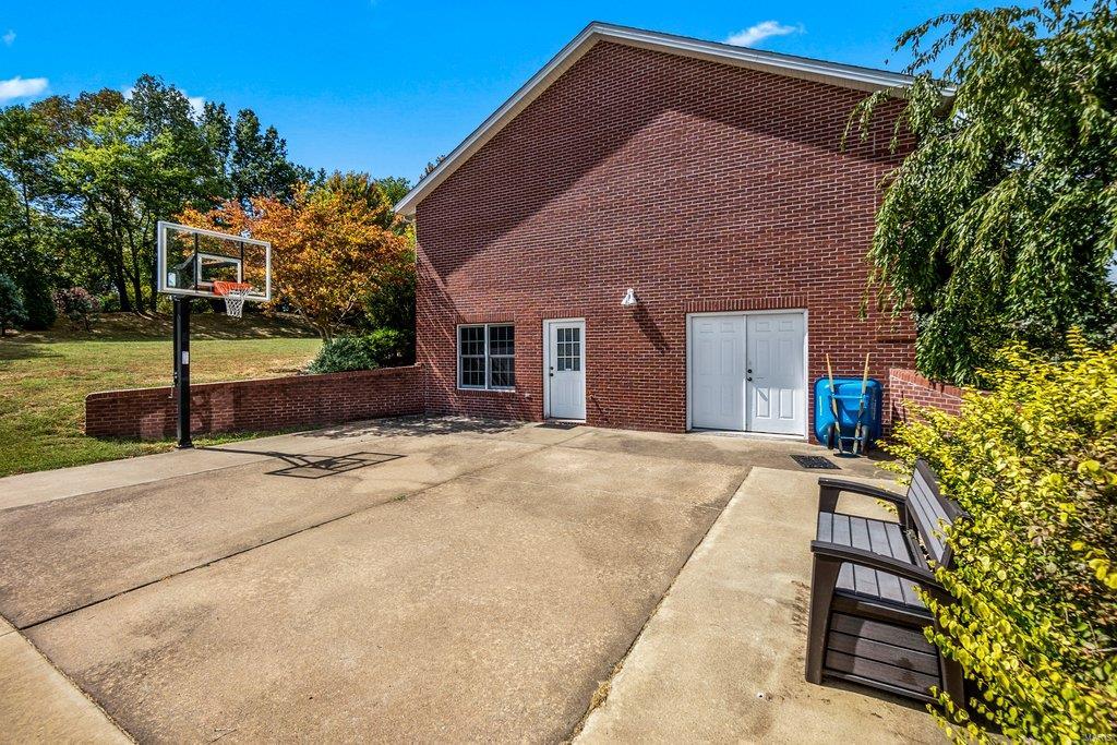 Ridge 03 - Residential