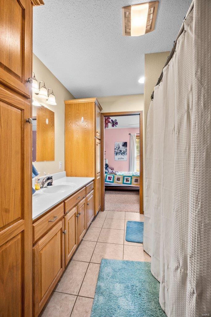 Ridge 03 - Residential