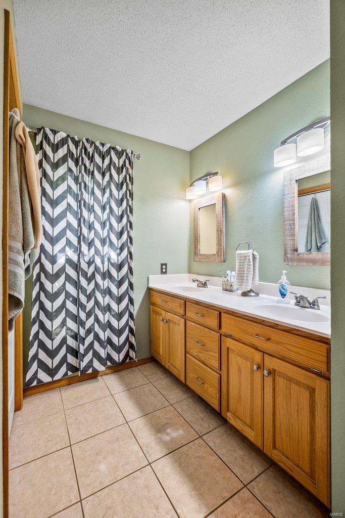 Ridge 03 - Residential