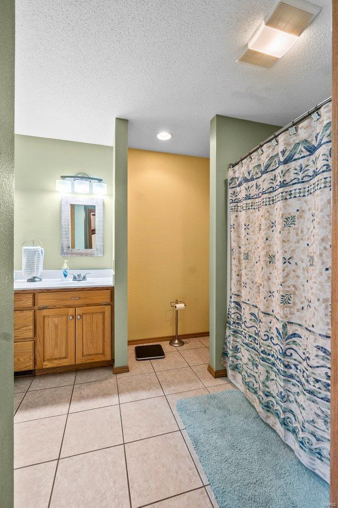 Ridge 03 - Residential