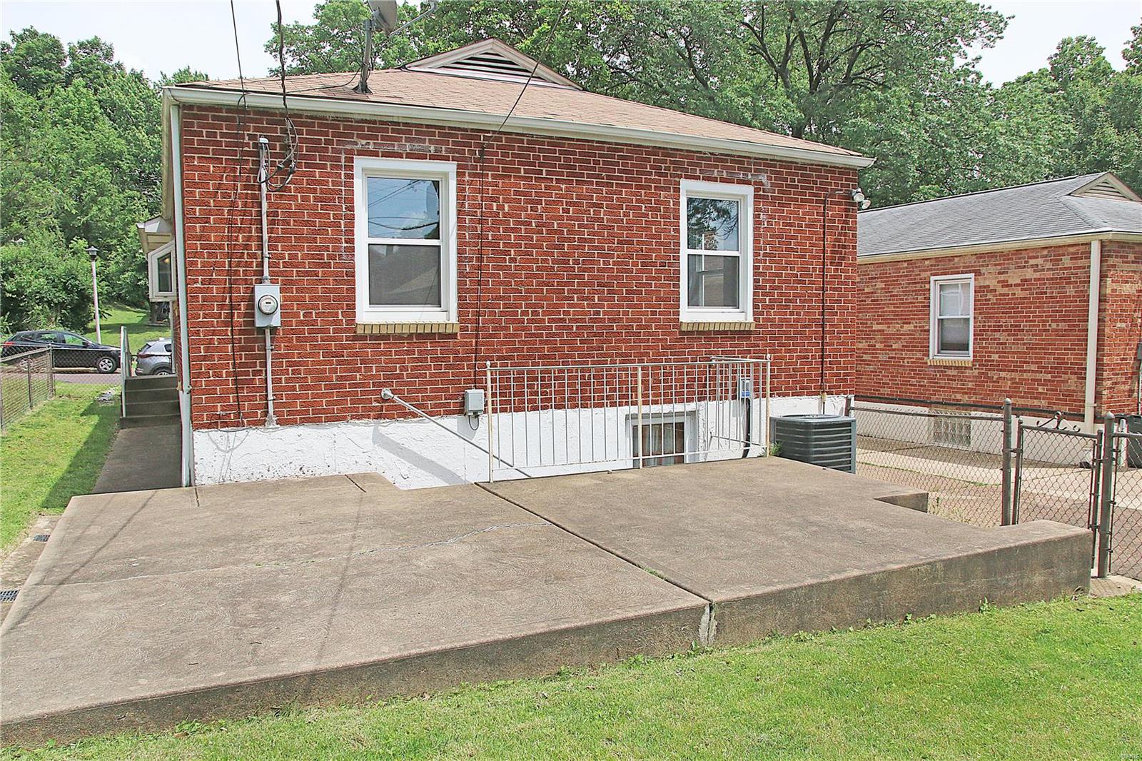 Hill Top View - Residential