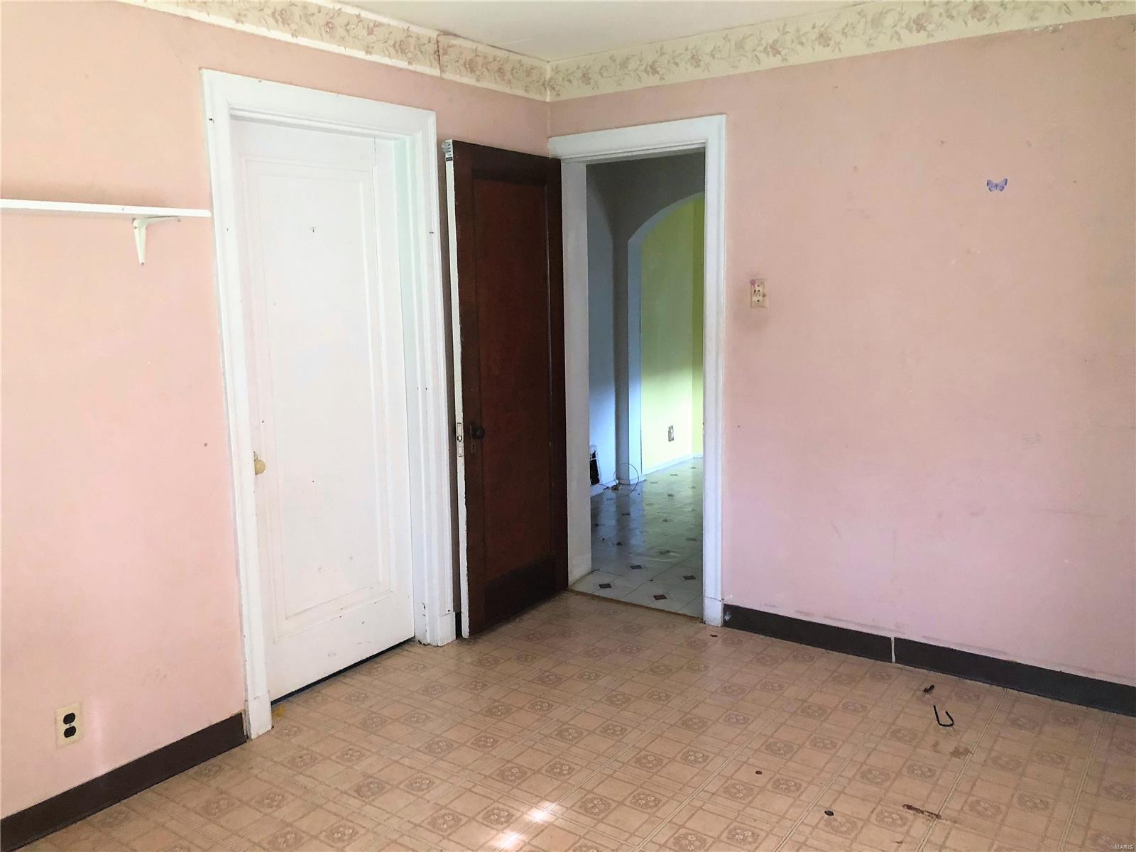 Forest Hill - Residential