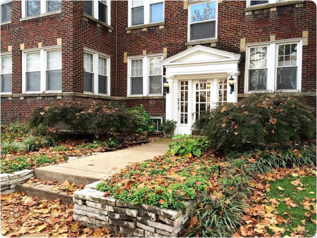 6318 Southwood - Residential