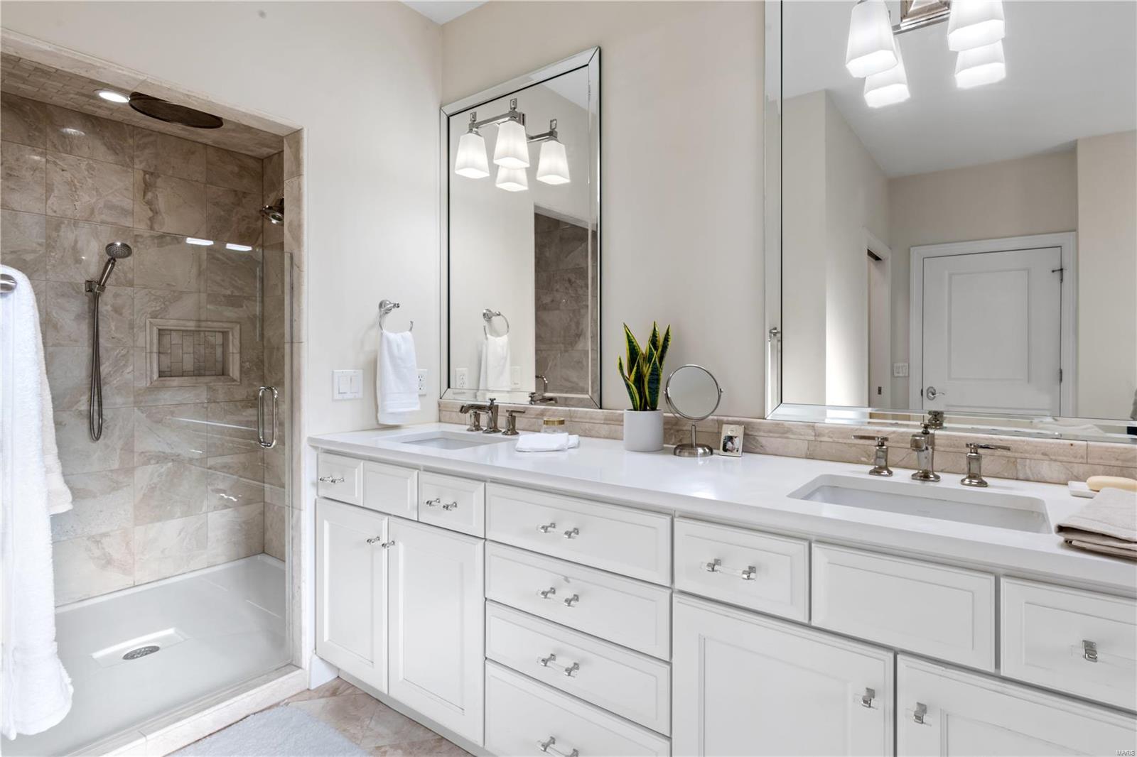 222 North Mason Road - Residential