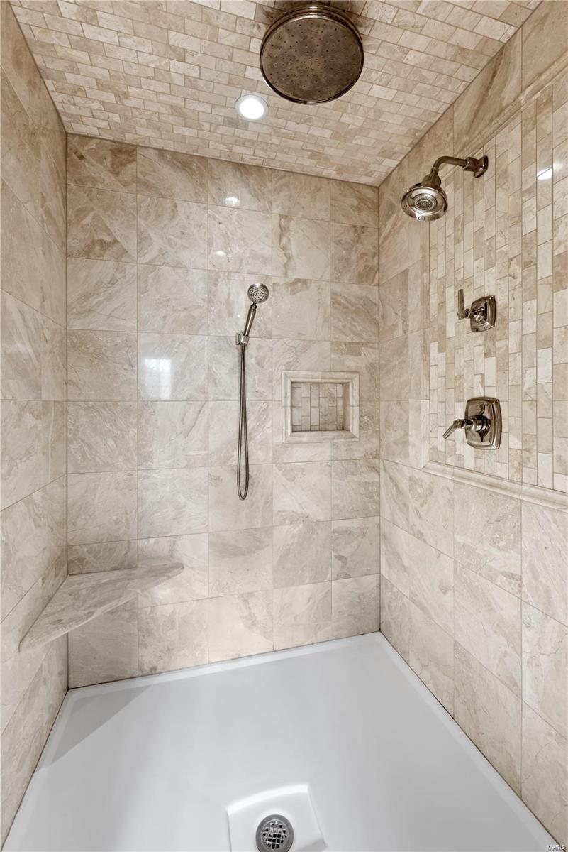 222 North Mason Road - Residential