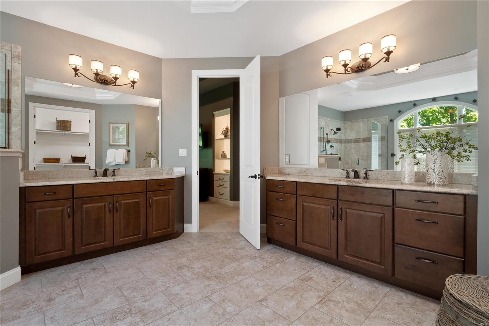 Fox Hill Farms - Residential