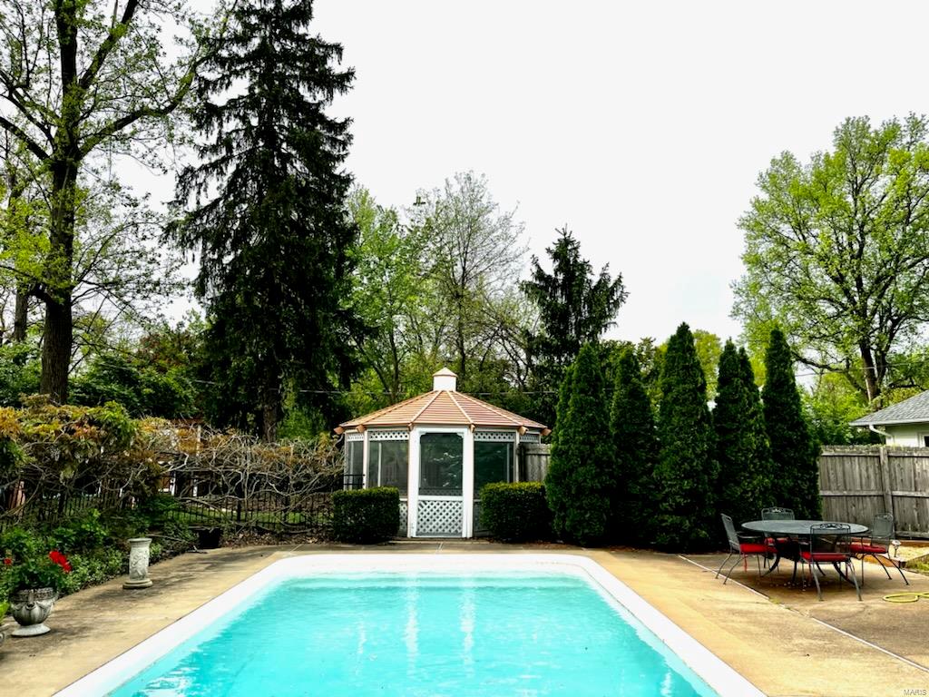 Godwin Tr 2 - Residential