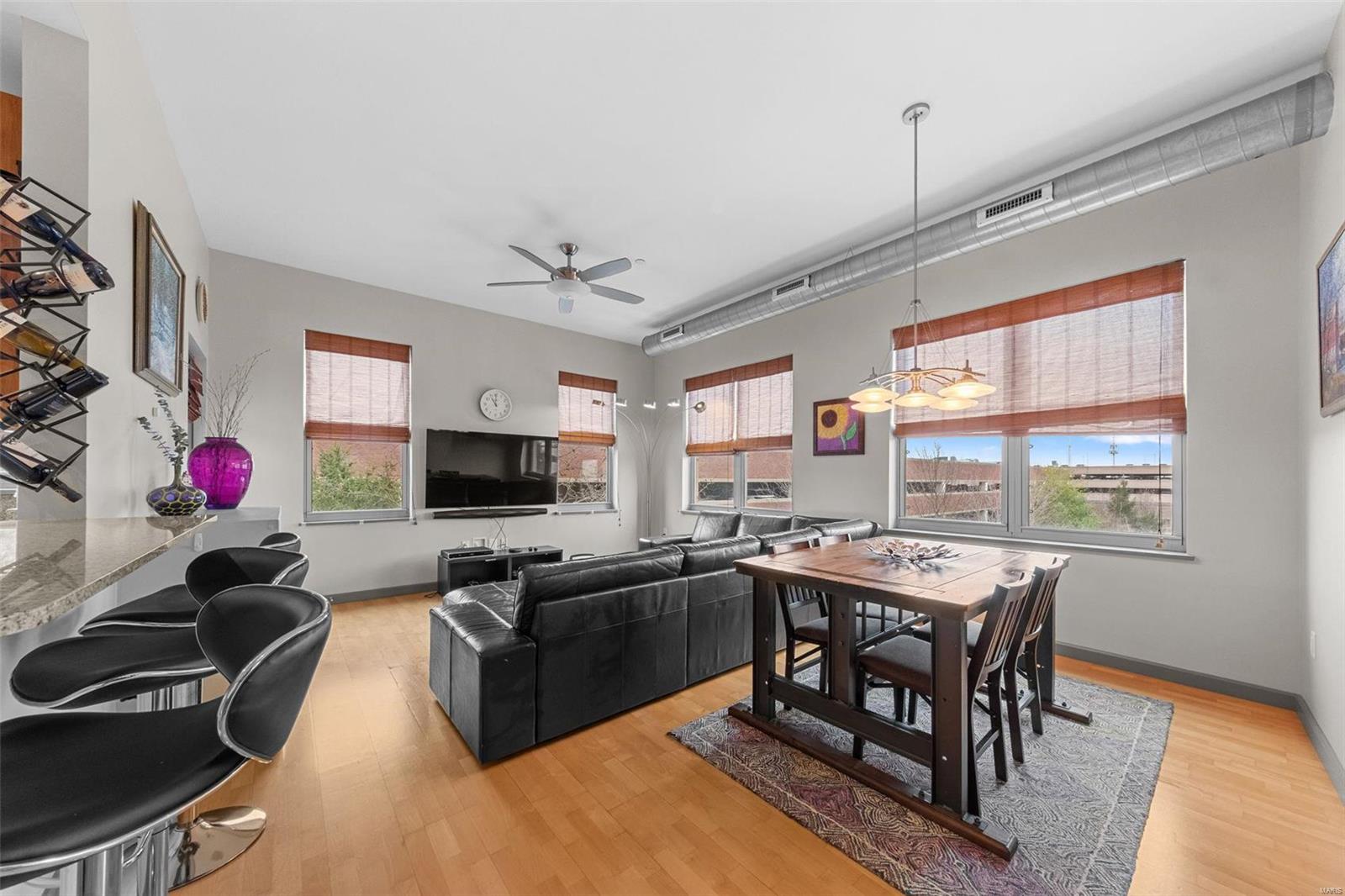 652 Emerson Road 305