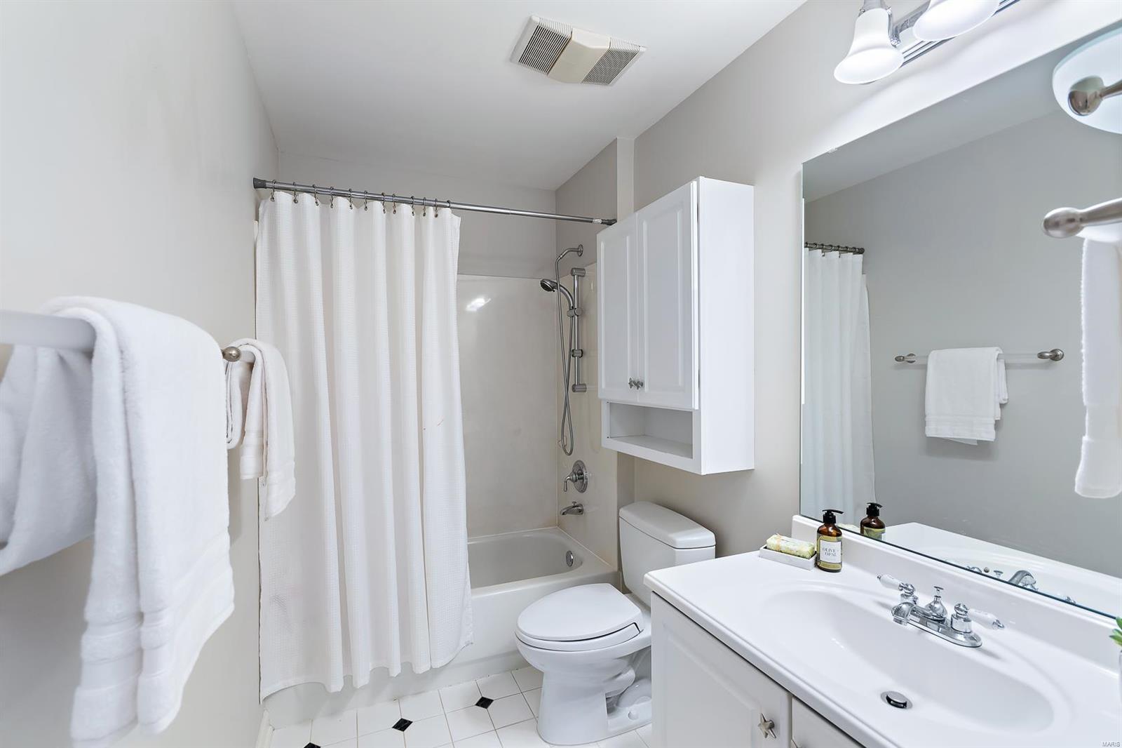 Clayton Gardens - Residential