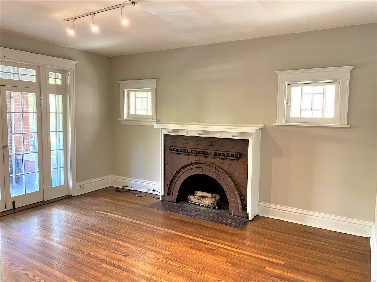 Kingsbury Place Add - Residential Income