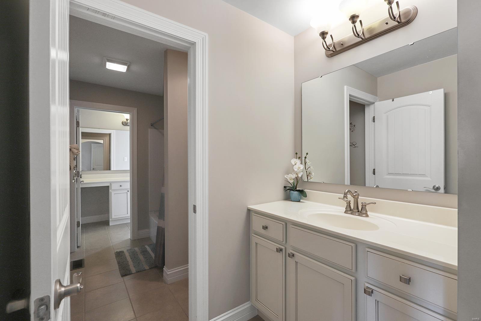 Estates At Town & Country Crossing - Residential