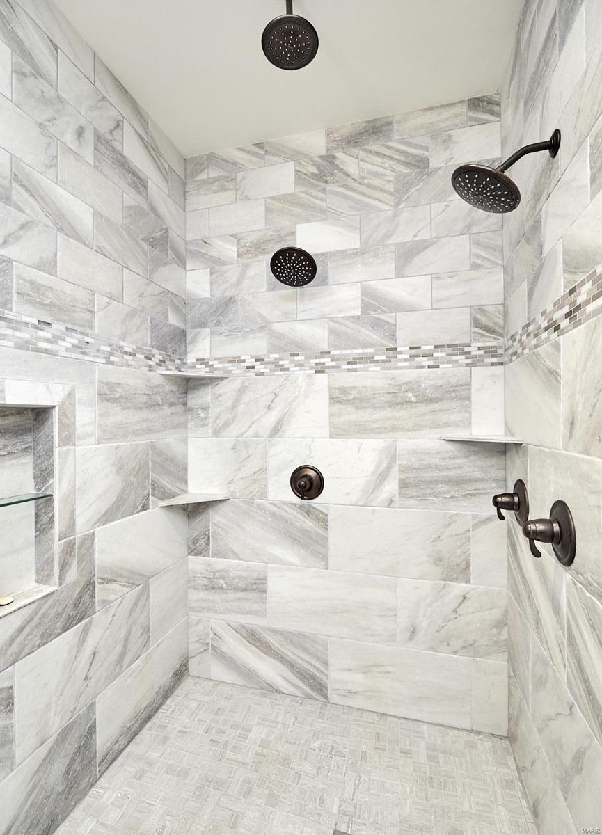 Manors At Kohlers Grove - Residential
