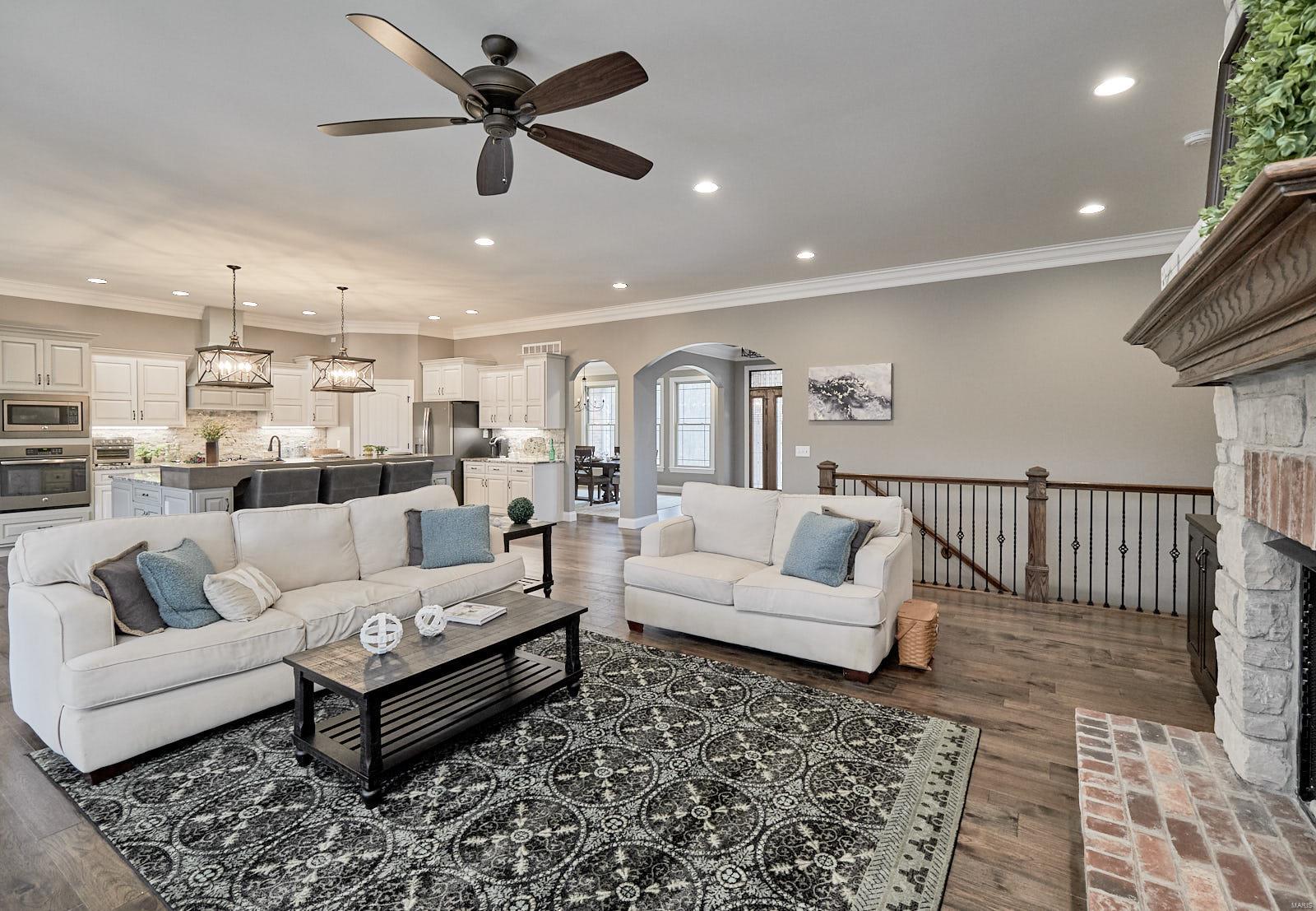 Manors At Kohlers Grove - Residential