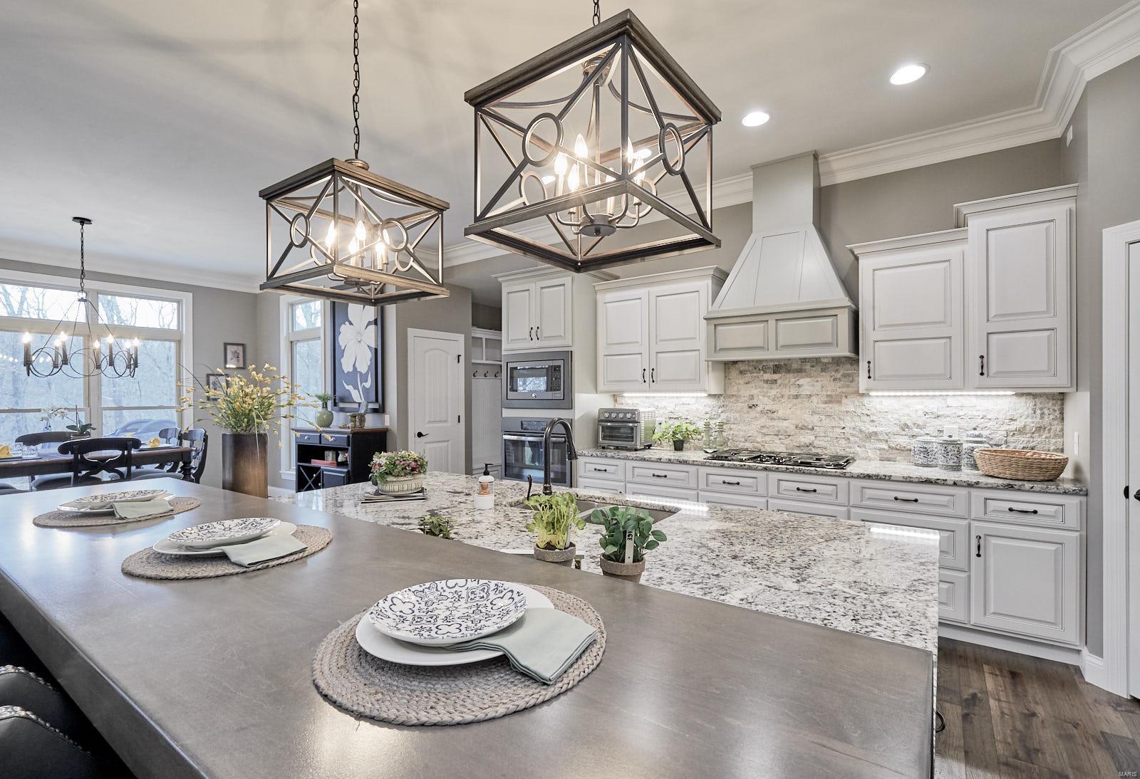 Manors At Kohlers Grove - Residential