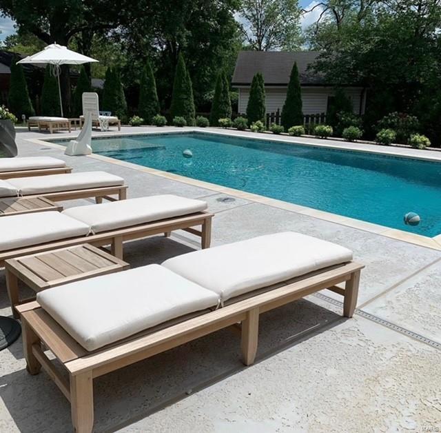 Ladue Edge Amd - Residential