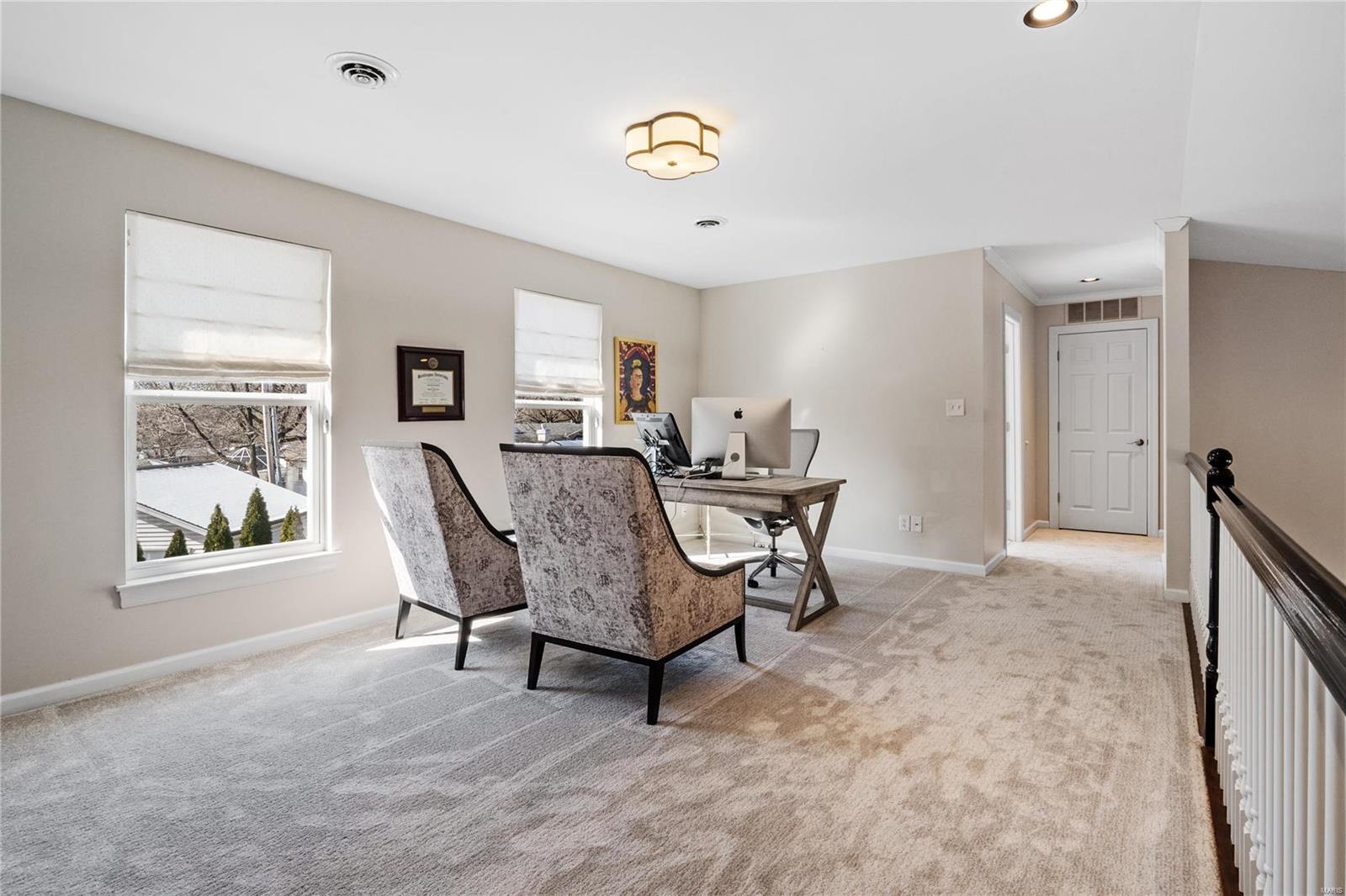 Ladue Edge Amd - Residential