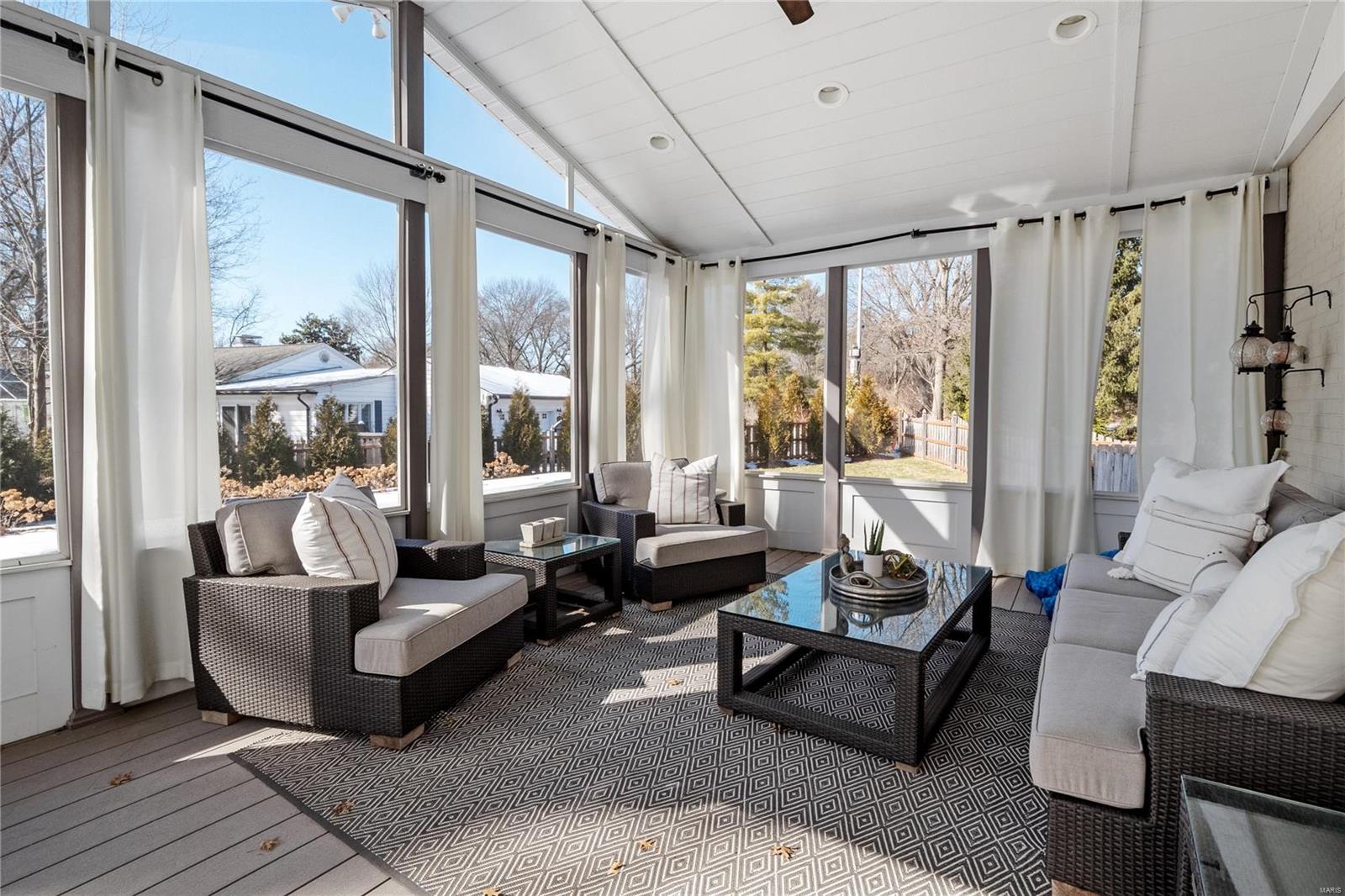 Ladue Edge Amd - Residential