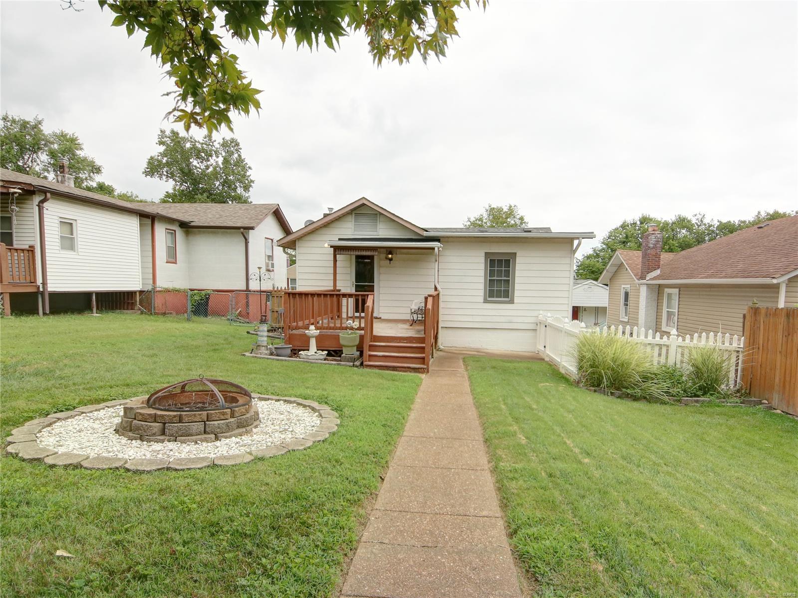 John F McDermotts Meadowbrook - Residential