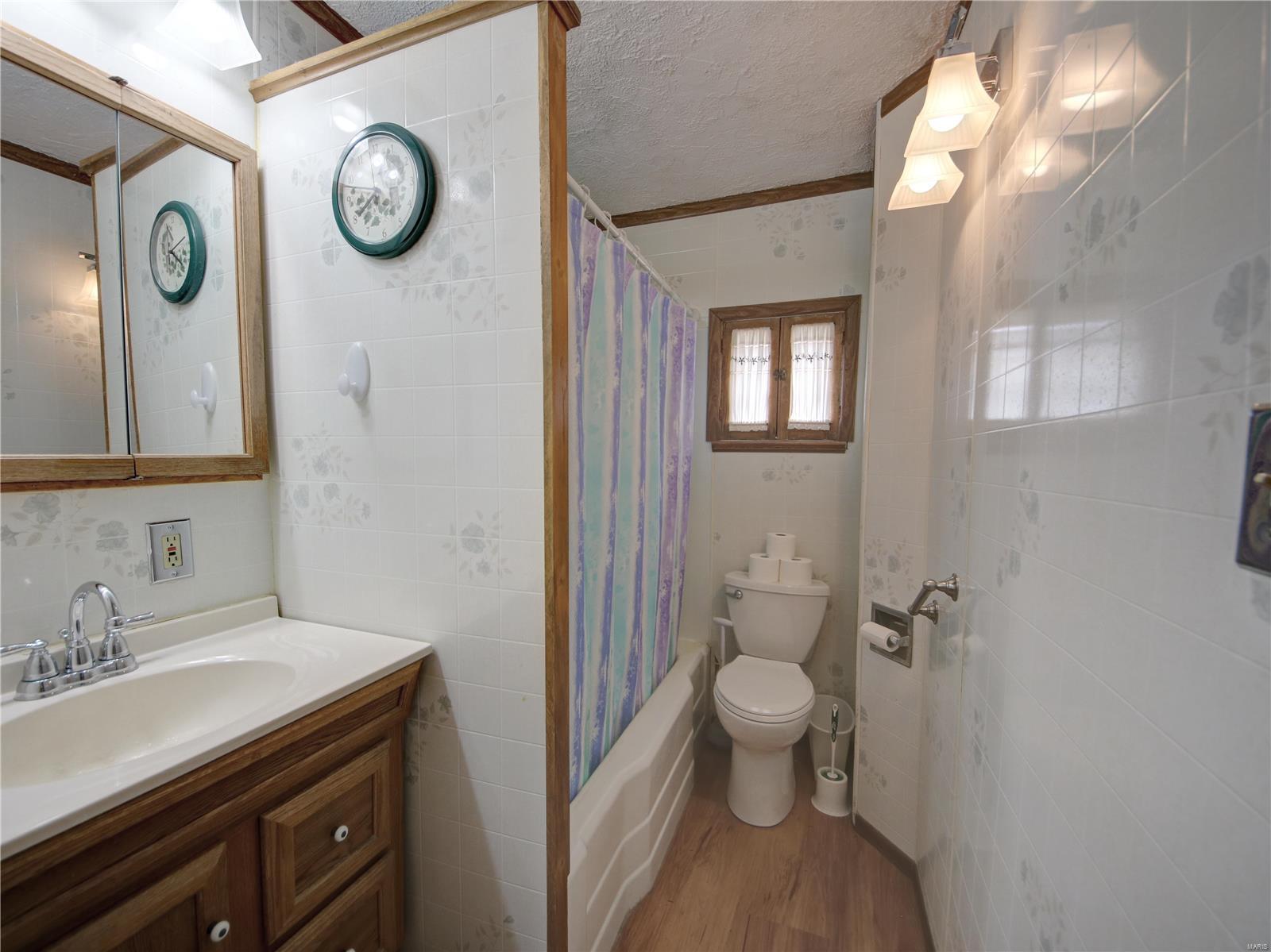 John F McDermotts Meadowbrook - Residential