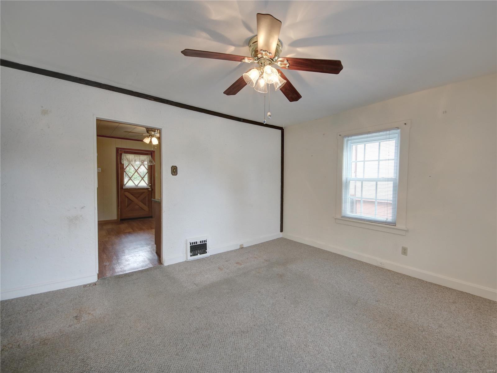 John F McDermotts Meadowbrook - Residential