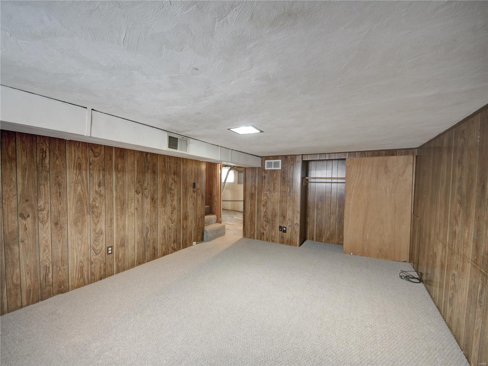 John F McDermotts Meadowbrook - Residential