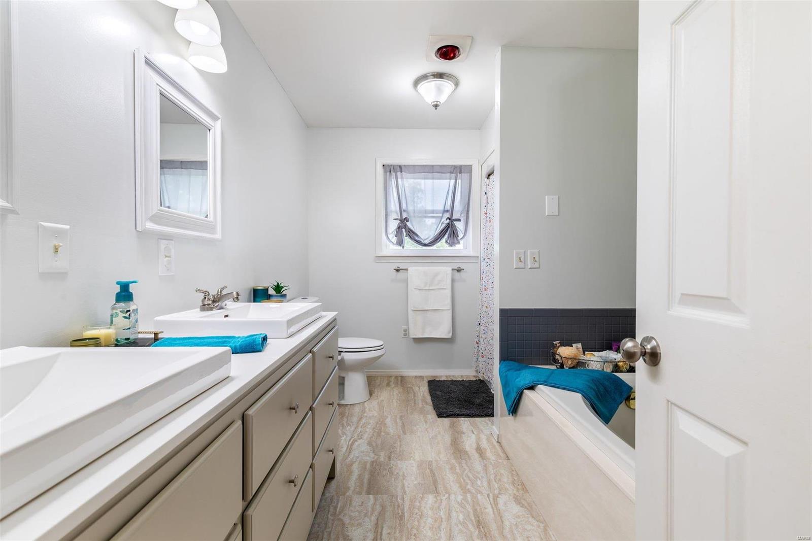 Valentine Weismantel Estate - Residential