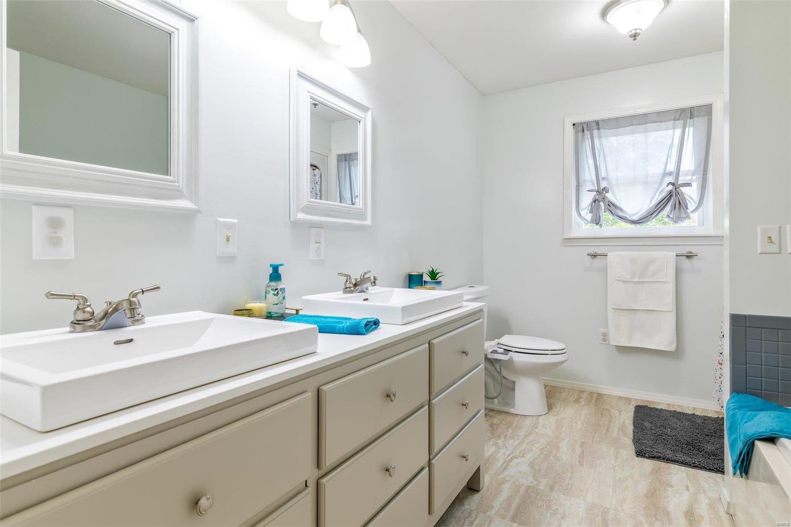 Valentine Weismantel Estate - Residential