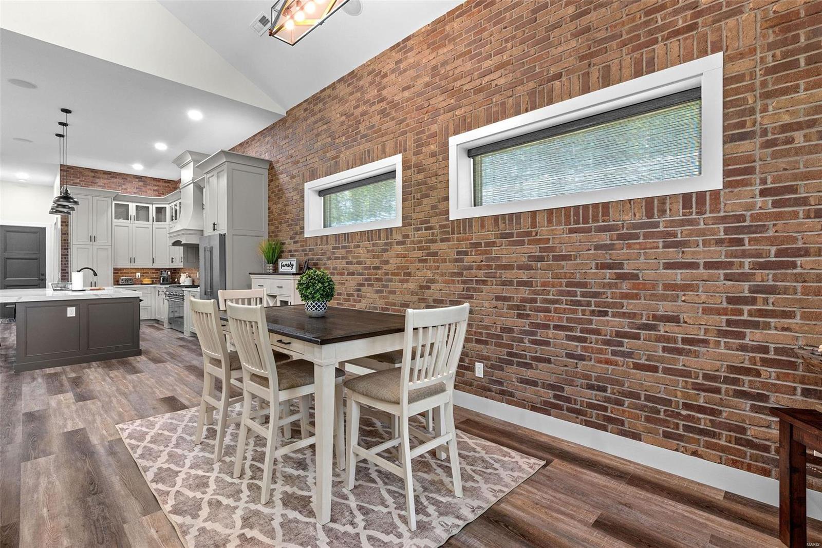 Ests Of Hawk Ridge - Residential