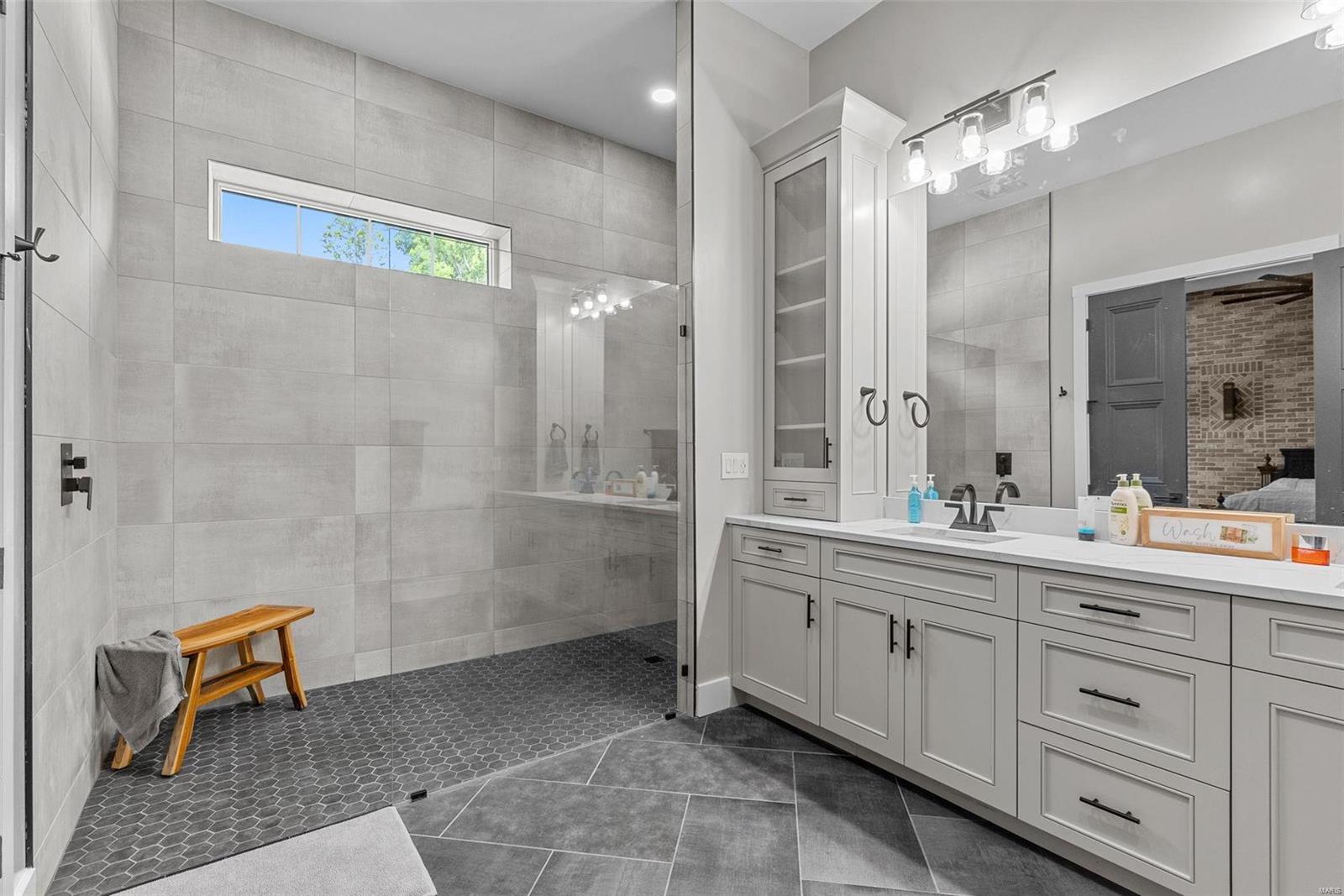 Ests Of Hawk Ridge - Residential