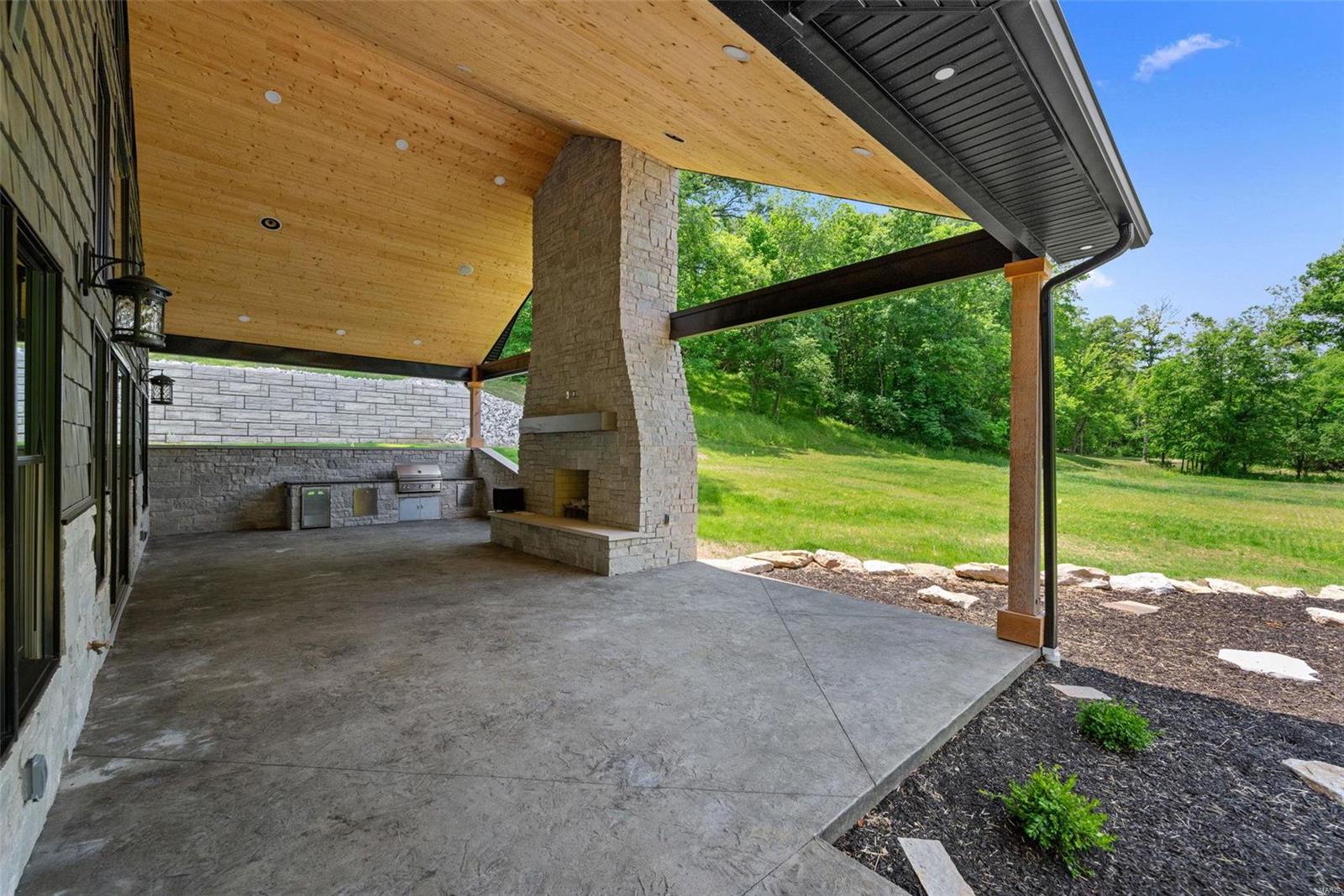 Ests Of Hawk Ridge - Residential