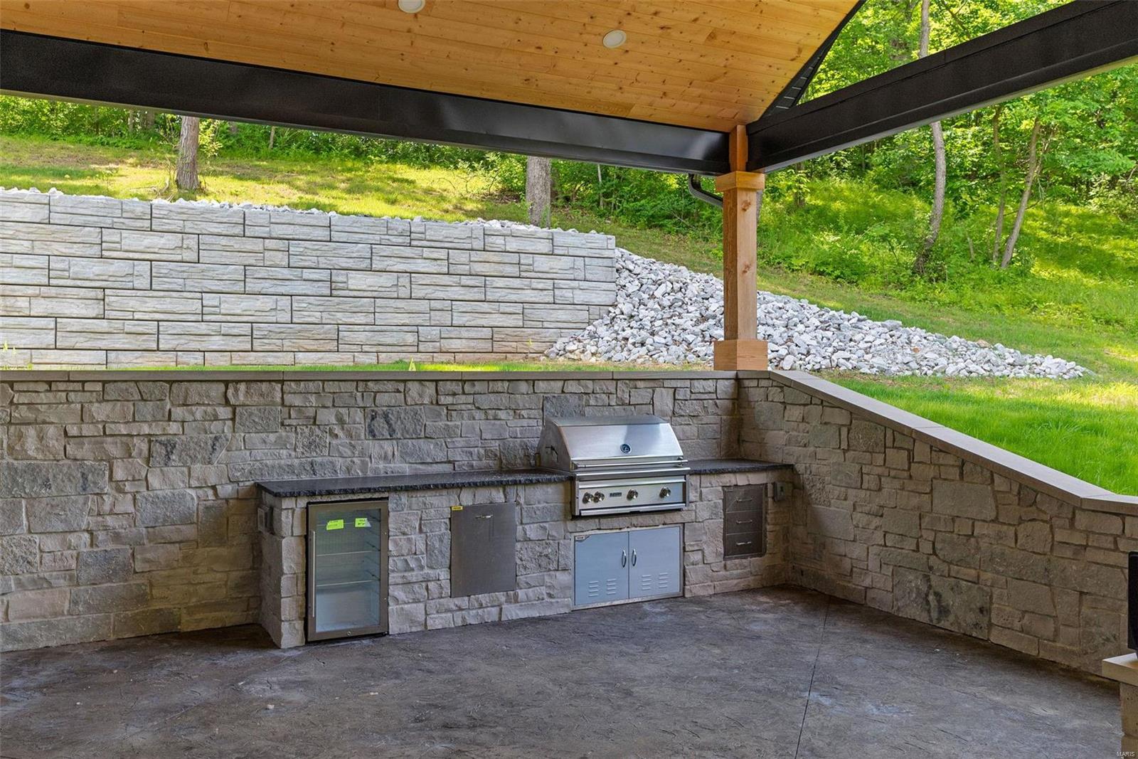 Ests Of Hawk Ridge - Residential